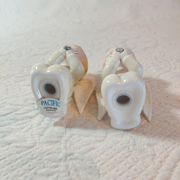 Pacific Giftware Praying Boy & Girl Angels Magnetic Ceramic Salt Pepper Shakers - Picture 5 of 7